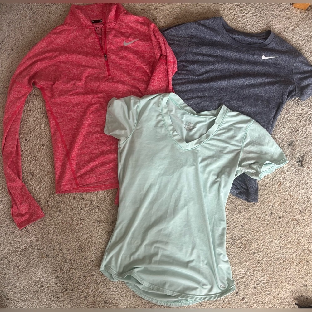 Athletic Clothes Bundle - image 3